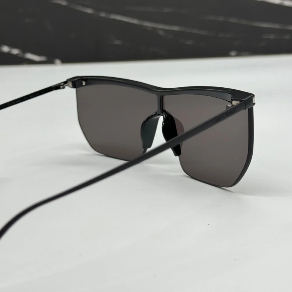 NEW SL 519 MASK 001 SAINT LAURENT BLACK OVERSIZED SL519 001 WOMEN SUNGLASSES - Picture 8 of 11